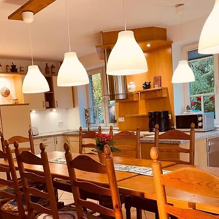 Dat-klinkerhus * غلوفي